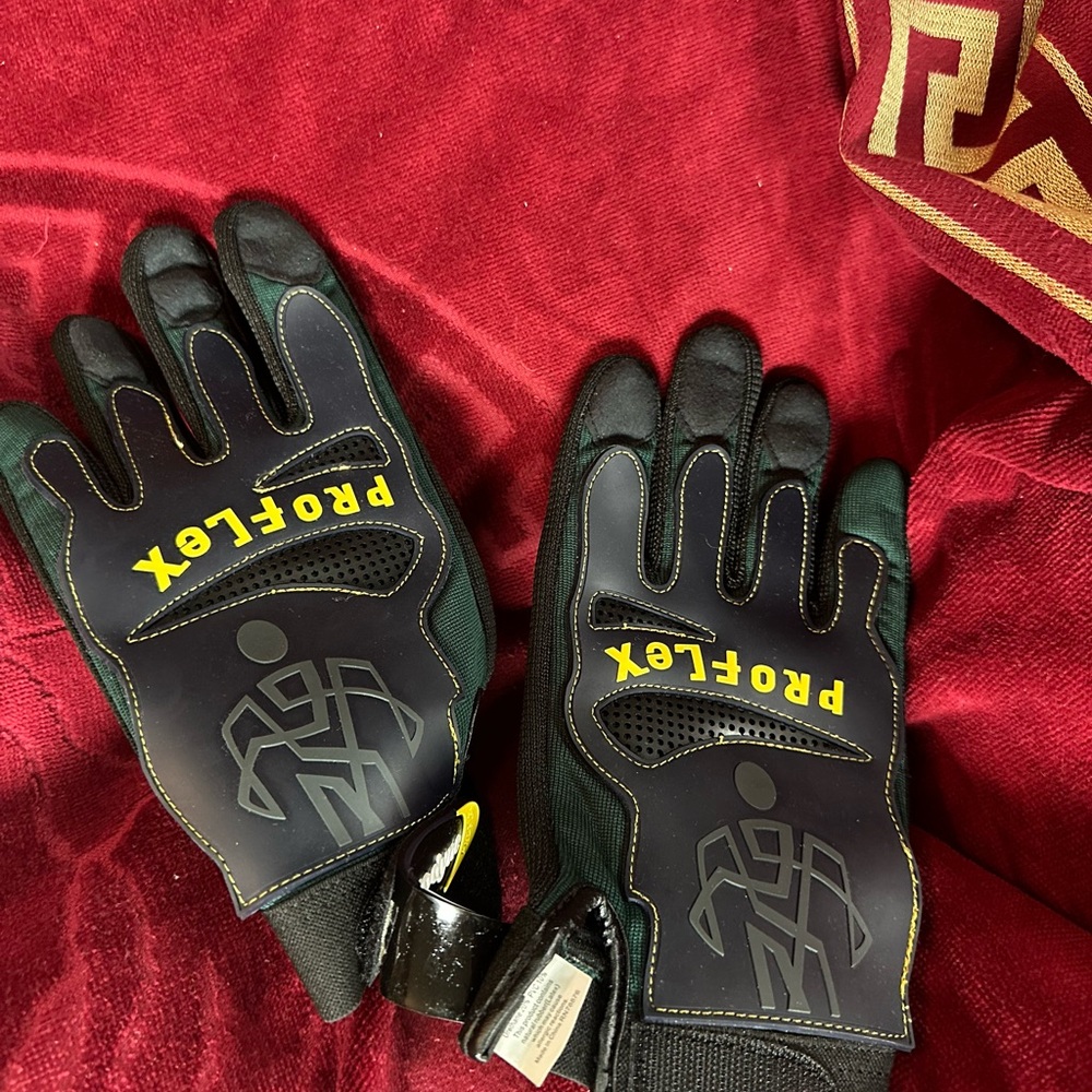 Proflex Black and Yellow Work Gloves